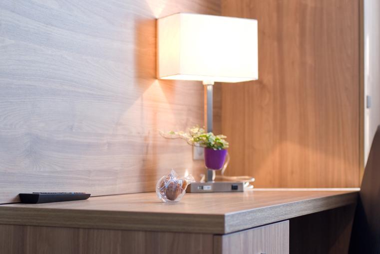 Logis Hotel Restaurant De La Madeleine Commercy Εξωτερικό φωτογραφία